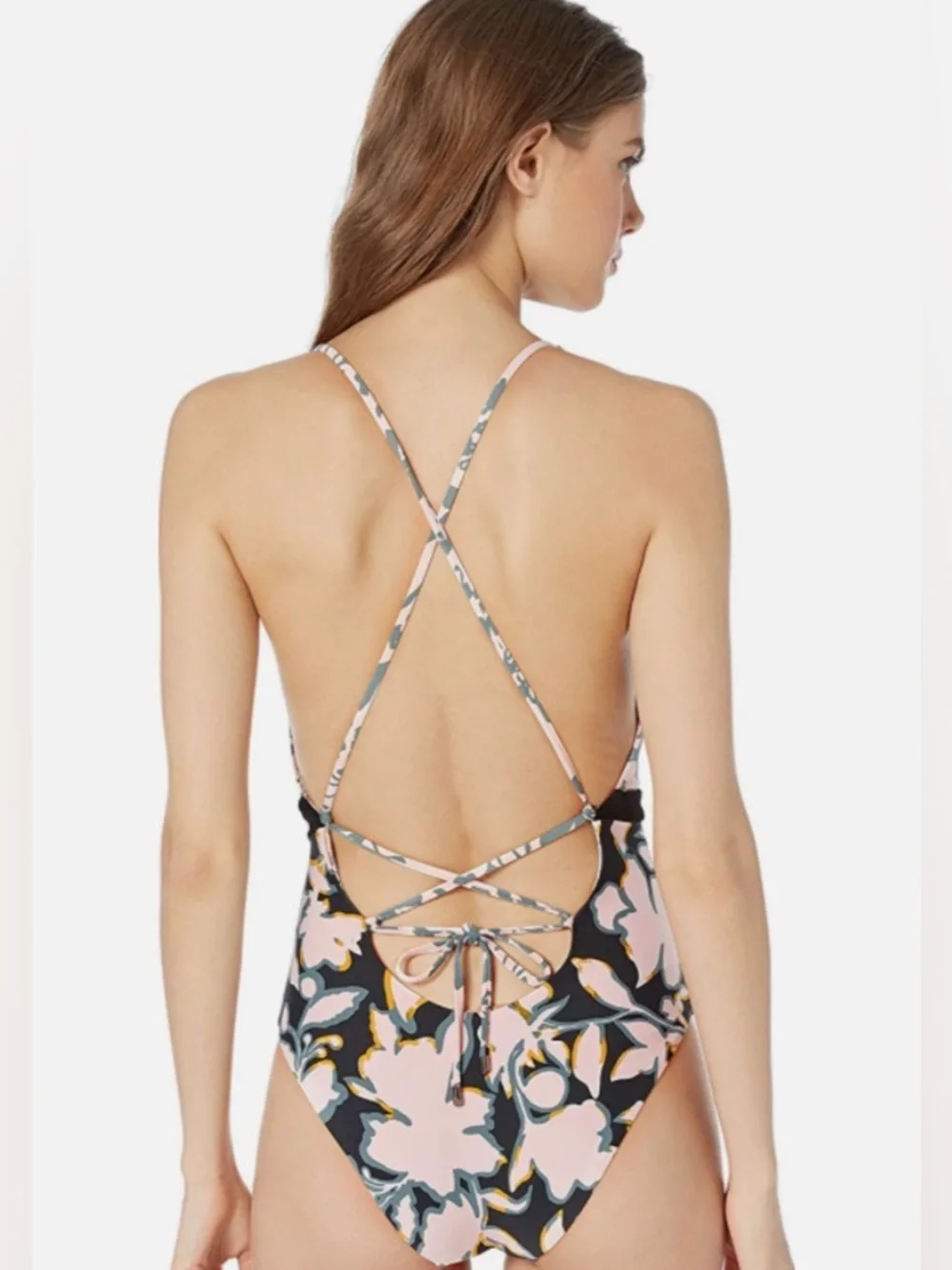 MAAJI Plunge Reversible Swimsuit
Nightfall Parade/Maajical Surprise
Large 155 - Picture 12 of 16